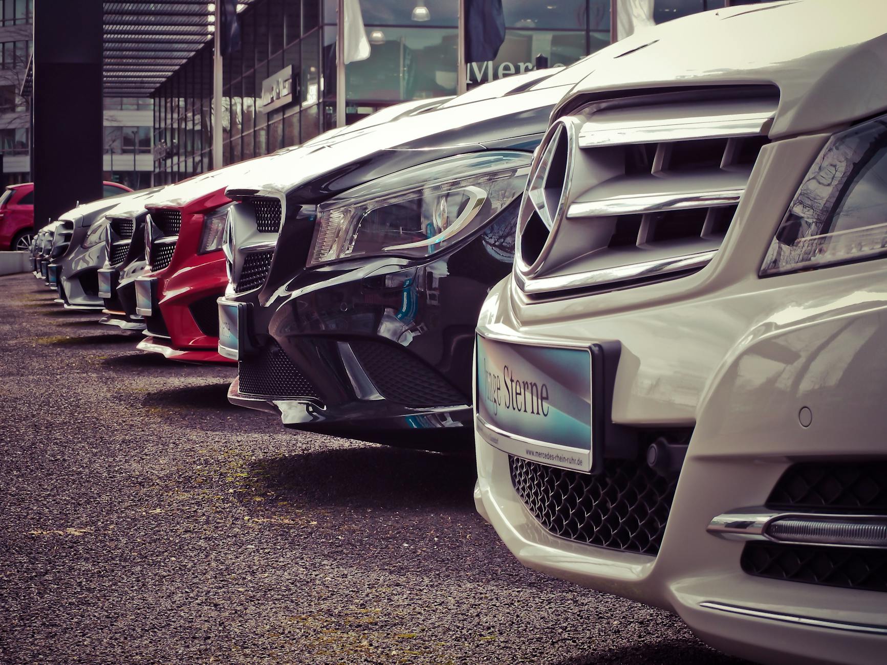 Consórcio de Carro Zero vs Seminovo: O Que Escolher?